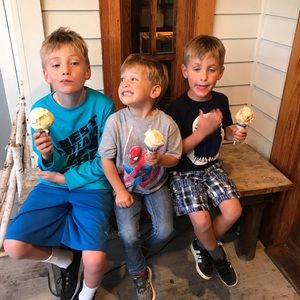 Meet your Posher, Kari